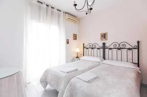 Pension Mesones