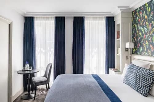 Hotel Monge