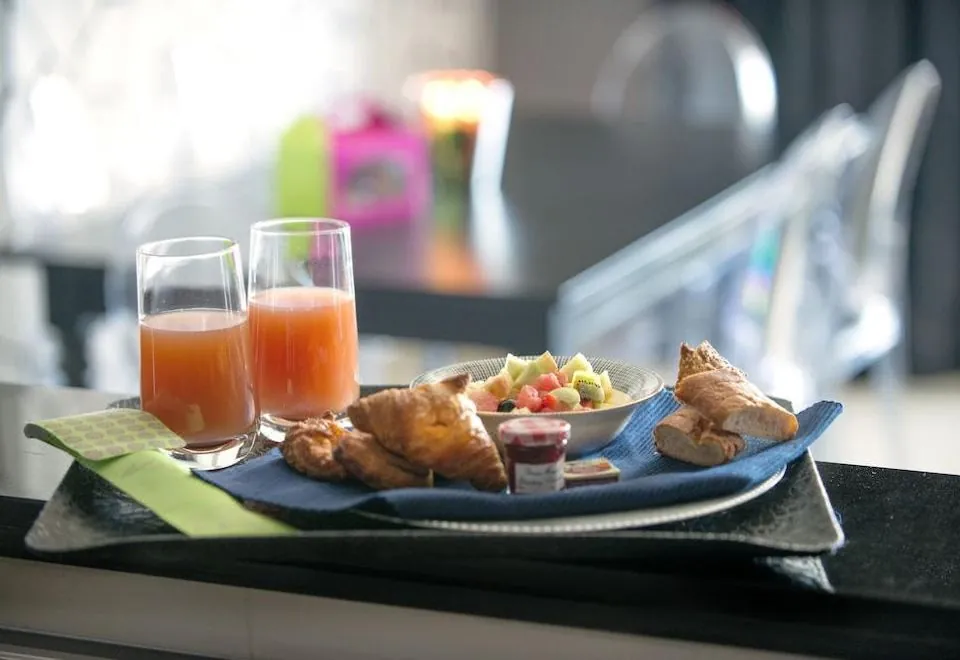 Nasma Luxury Stays - Botanica Tower