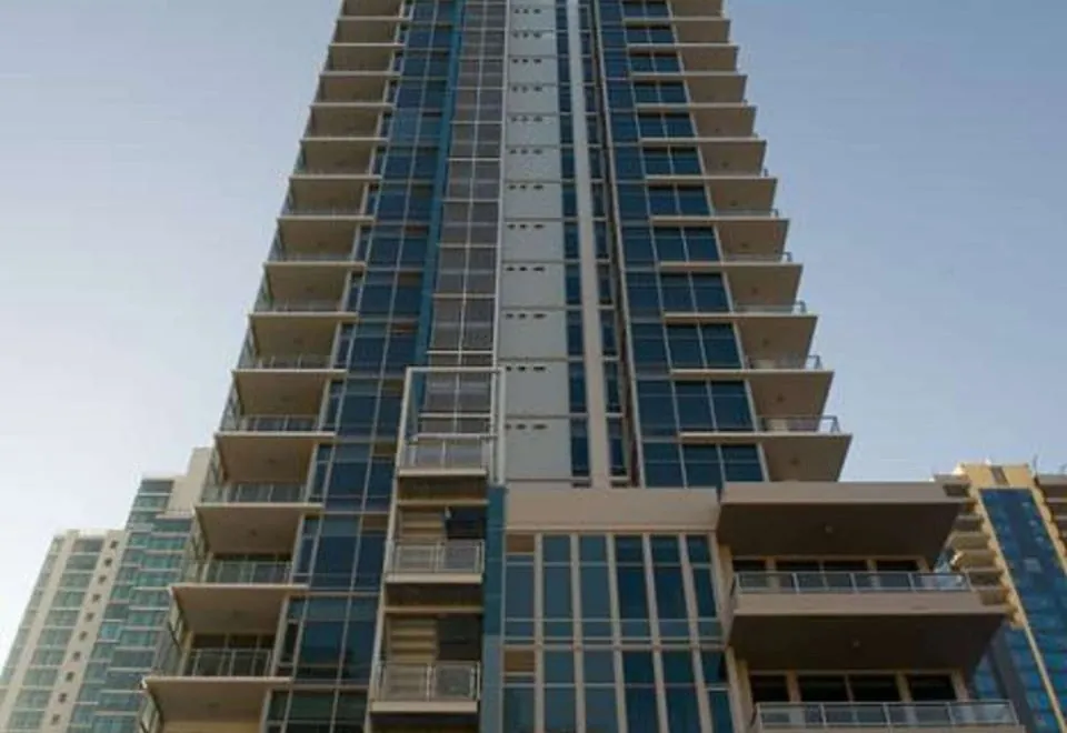 Nasma Luxury Stays - Botanica Tower