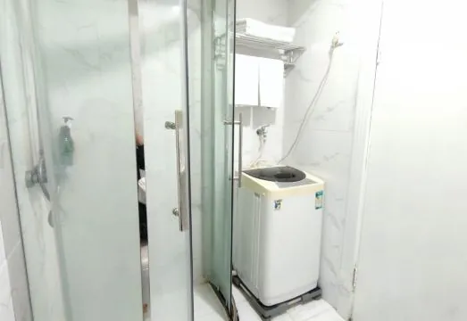 Baby Orange Hotel Apartment (Shanghai Shandong Middle Road)