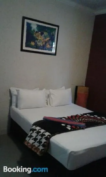 Royal Crown Guesthouse
