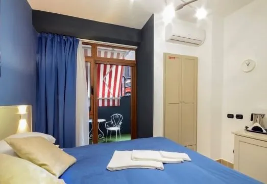 B&B Sorrento Queen