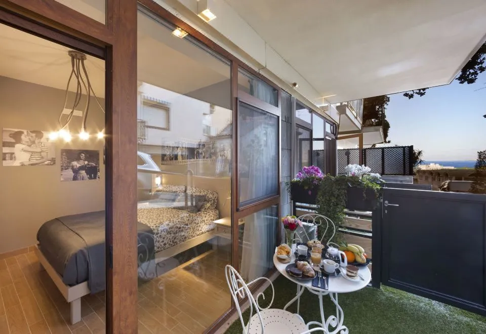 B&B Sorrento Queen