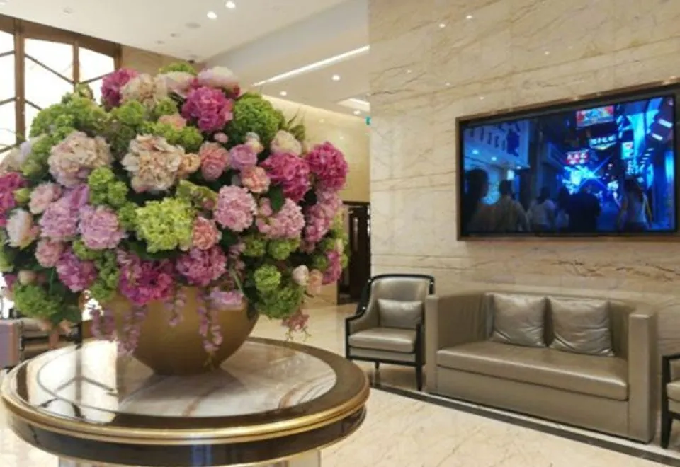 Royal Dragon Hotel