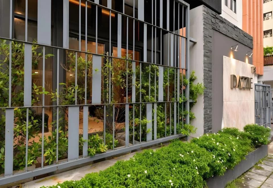 Dazzle Residence