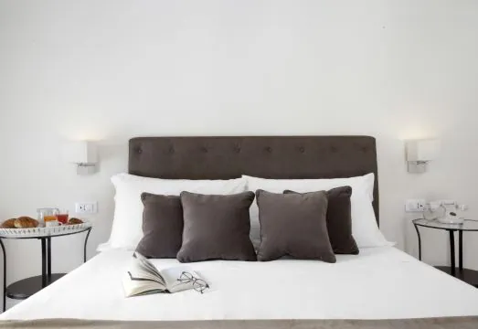 La Fontanina Suites