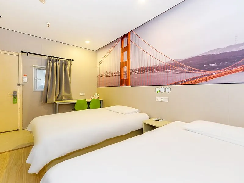 99 Inn (Shanghai North Bund Middle Yanji Road Metro Station branch)