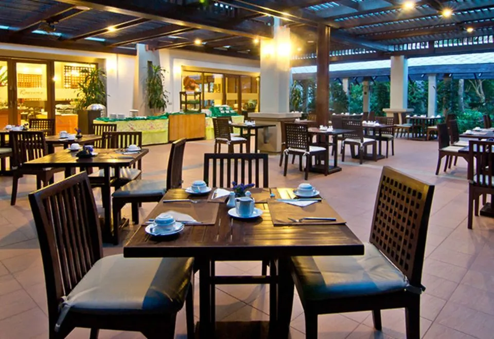 Ravindra Beach Resort & Spa
