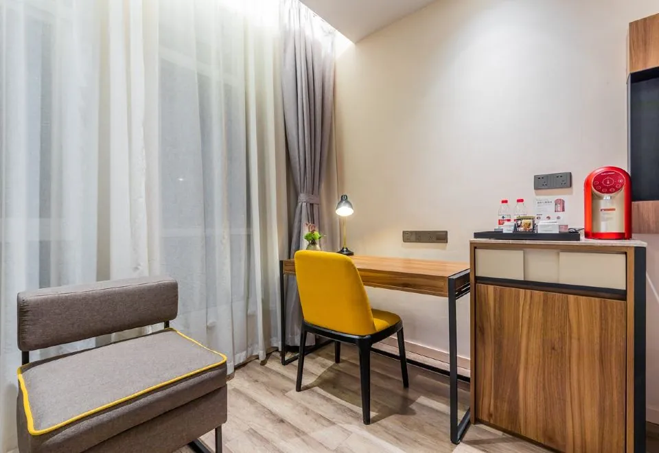 Home Inn Plus (Shanghai Pudong Xinjinqiao Road)