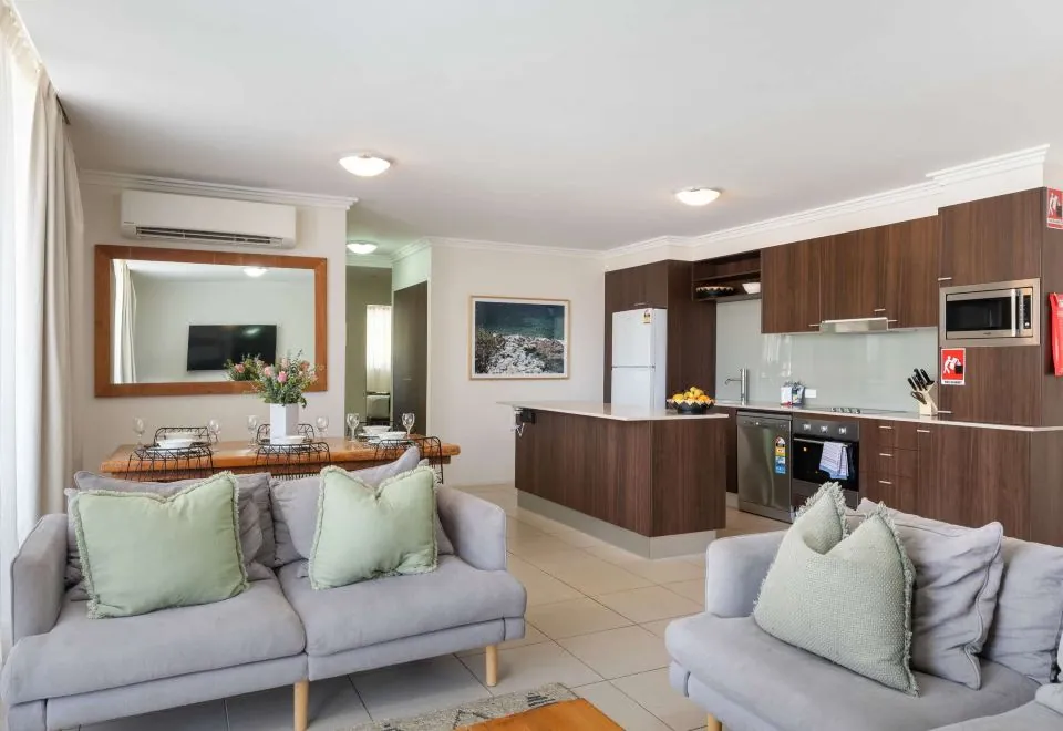Byron Bay Hotel and Apartments