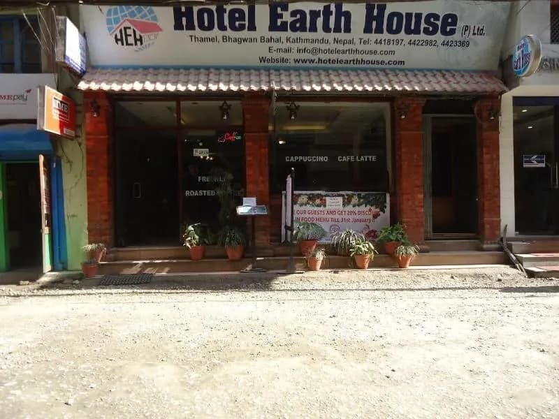 Hotel Earth House