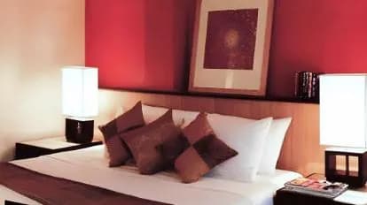 Rose Hotel