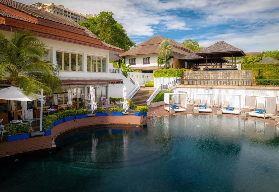 Pullman Pattaya Hotel G