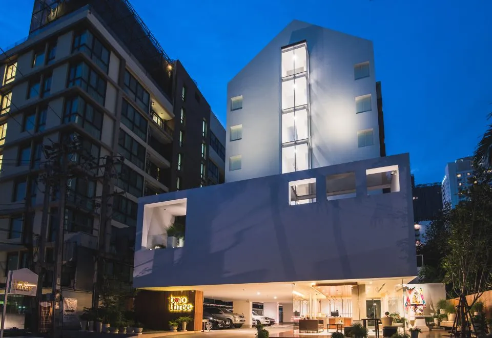 Twothree, a Homely Hotel