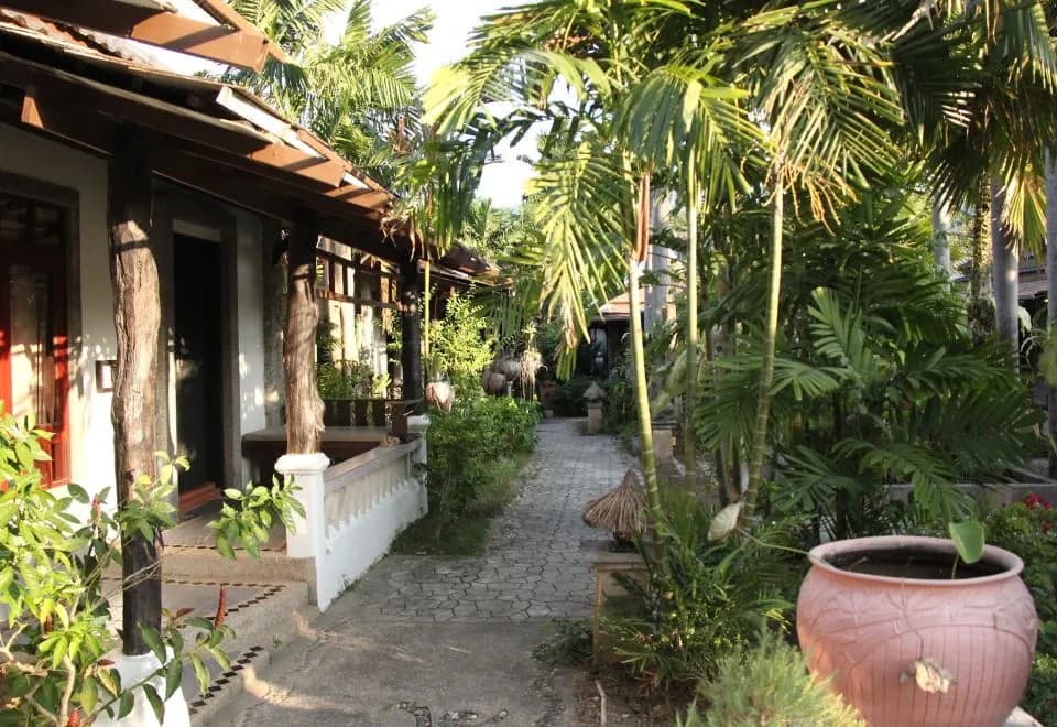 Bangtao Beach Chalet Resort