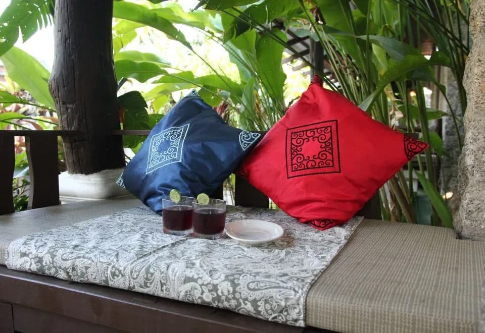 Bangtao Beach Chalet Resort