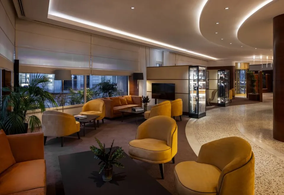 Unahotels Cusani Milano