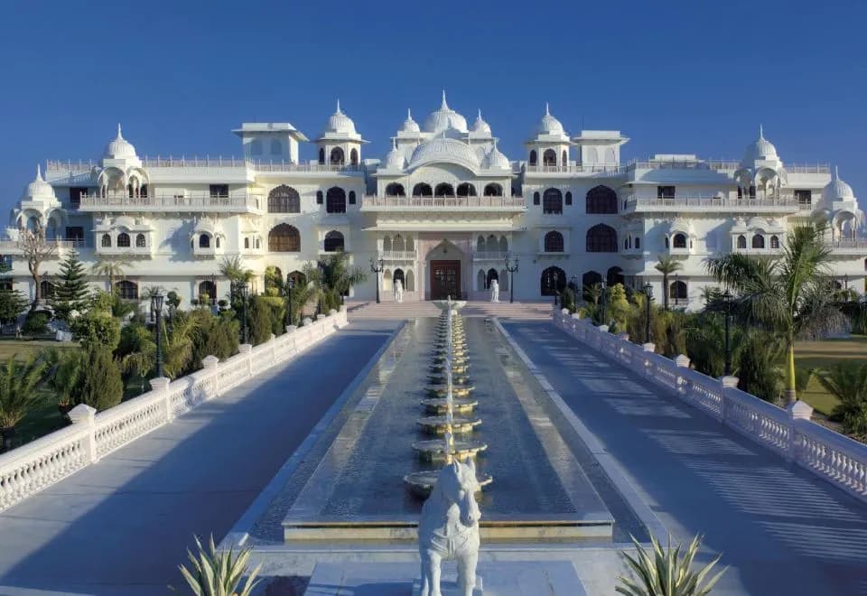 Shiv Vilas Resort