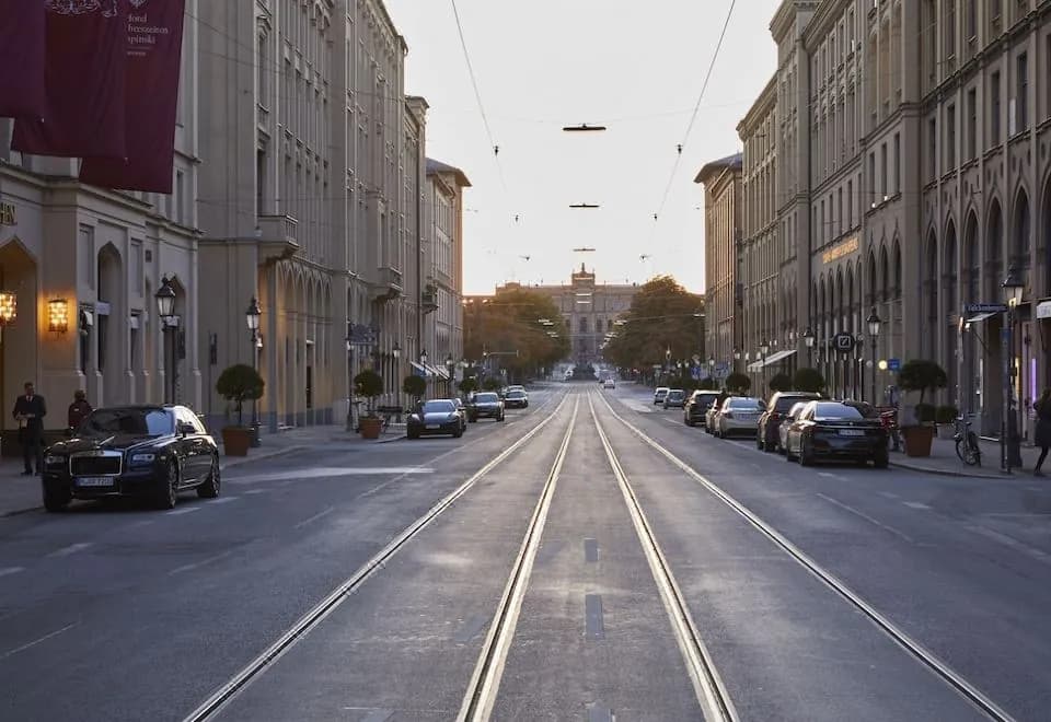 Vier Jahreszeiten Kempinski München