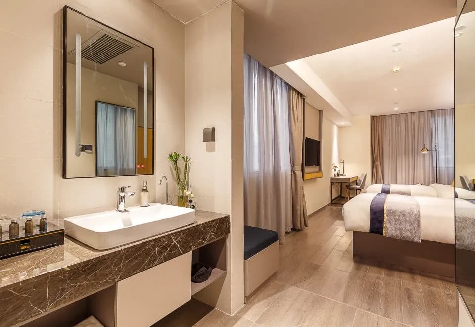 Homeinn Selected Hotel (Guangzhou Zhujiang New Town Wuyangcun Subway Station)