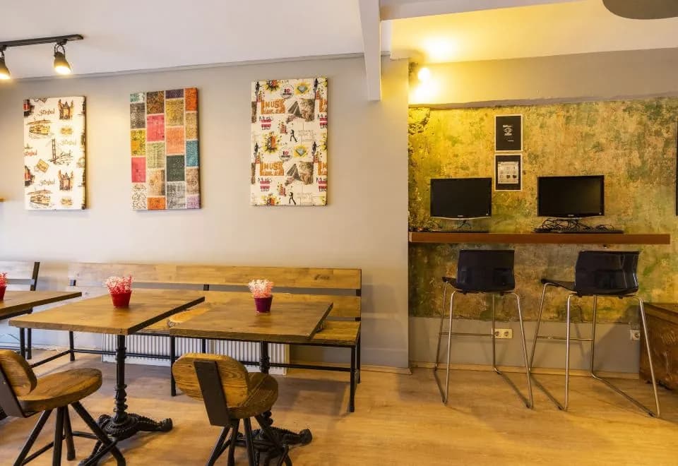 Taksim Alya Suites