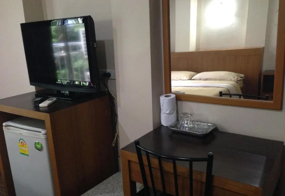 White Orchid Inn