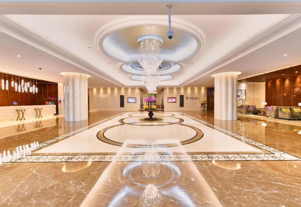 Shanghai Evergreen Laurel Hotel