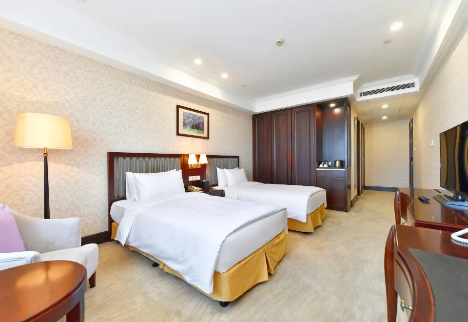 Shanghai Evergreen Laurel Hotel