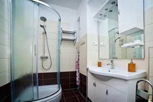 Split Apartments Peric
