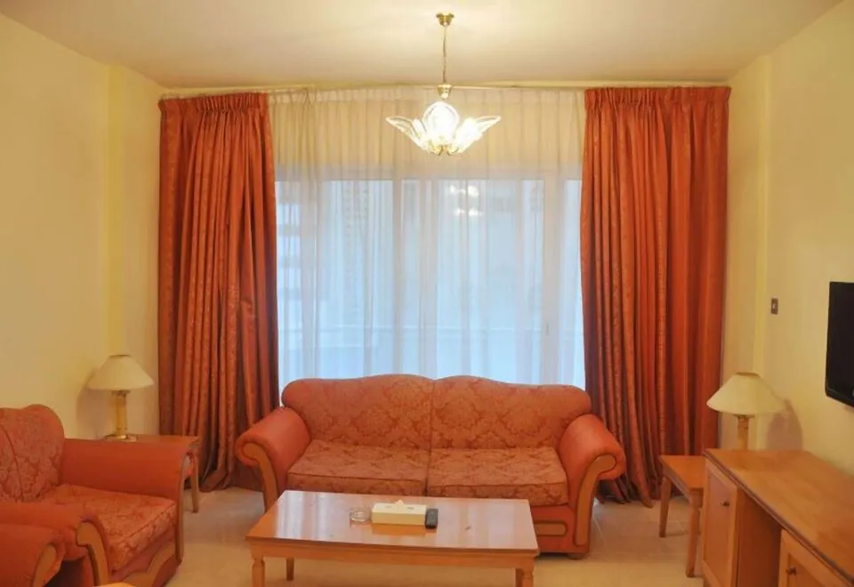 Royal Plaza Hotel Apartments