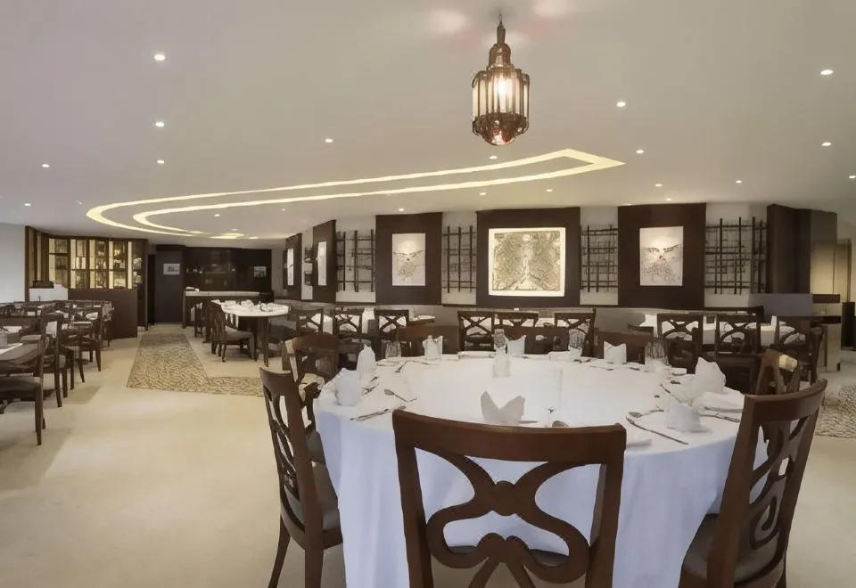 Ramada by Wyndham Abu Dhabi Corniche