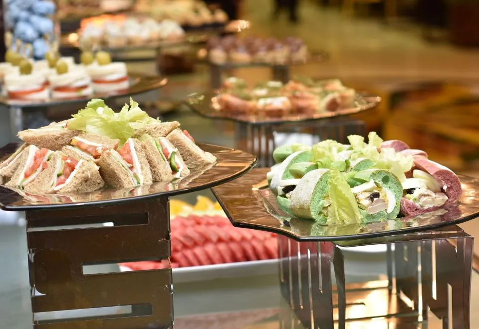 Royal Rose Abu Dhabi, a Curio Collection by Hilton Affiliated Hotel