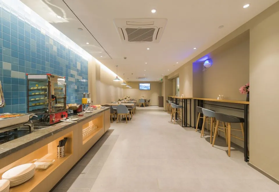 Home Inn (Shanghai Xujiahui Wanping South Road)