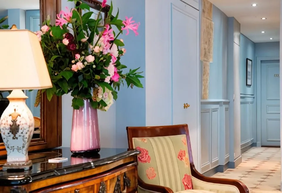 Le Relais Saint Honoré