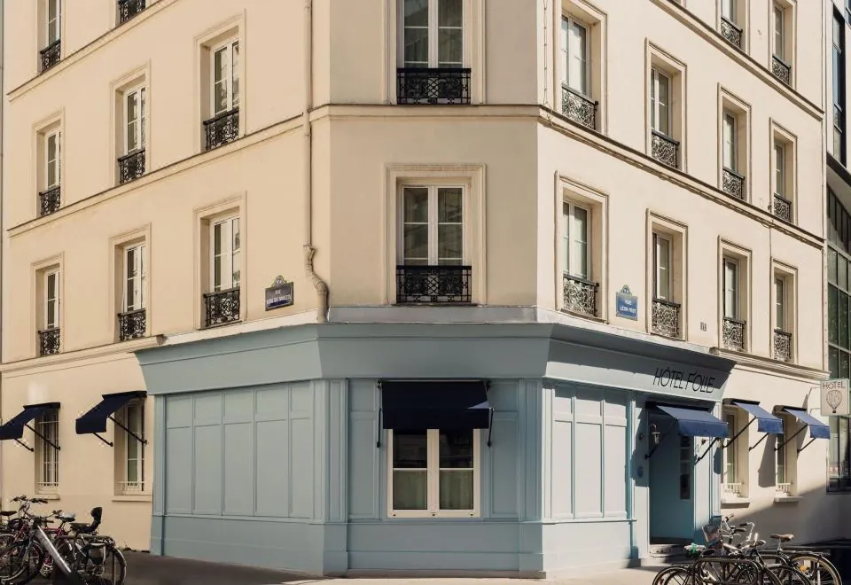 Comfort Hotel Nation Père Lachaise Paris 11