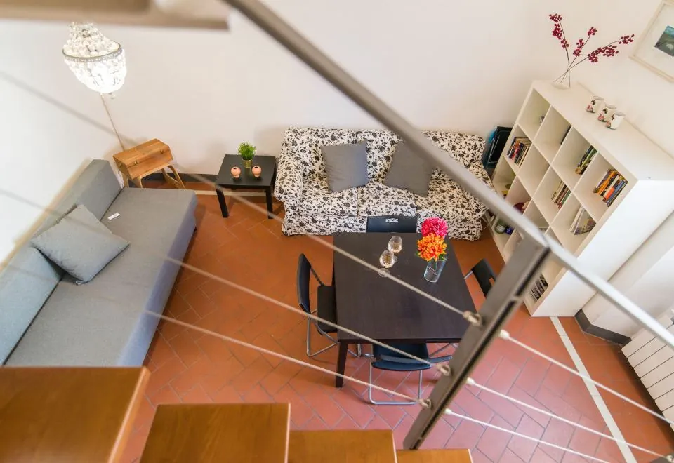 Della Scala Modern Apartment