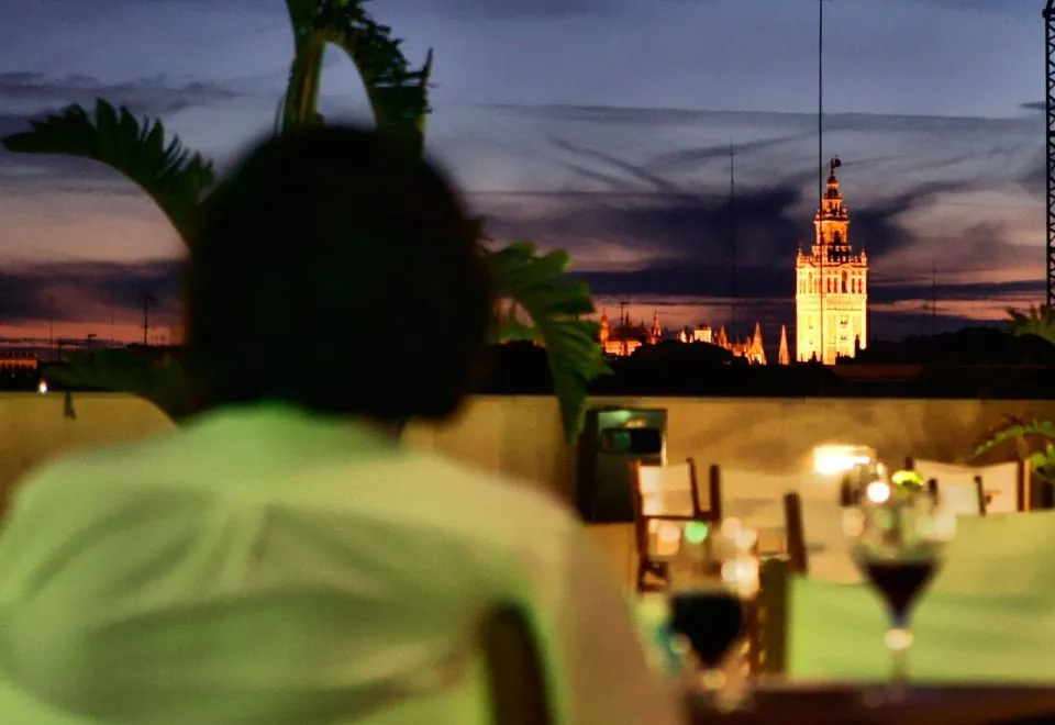 Hotel Sevilla Center