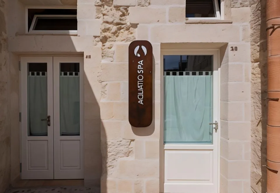 Aquatio Cave Luxury Hotel & Spa