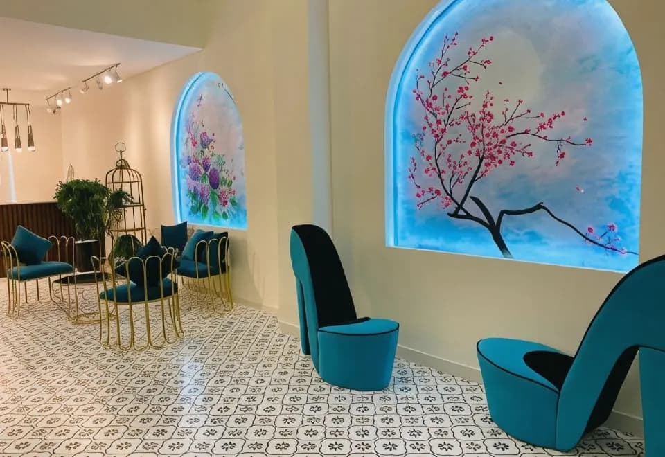 Tea Leaf Hotel