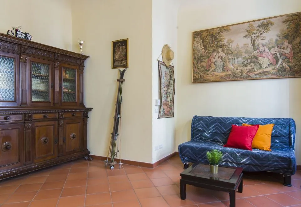 Florence Ariento Romantic Apartment