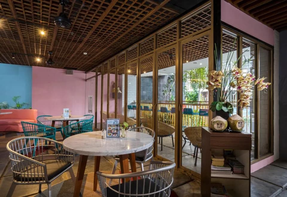 Liberta Seminyak Hotel