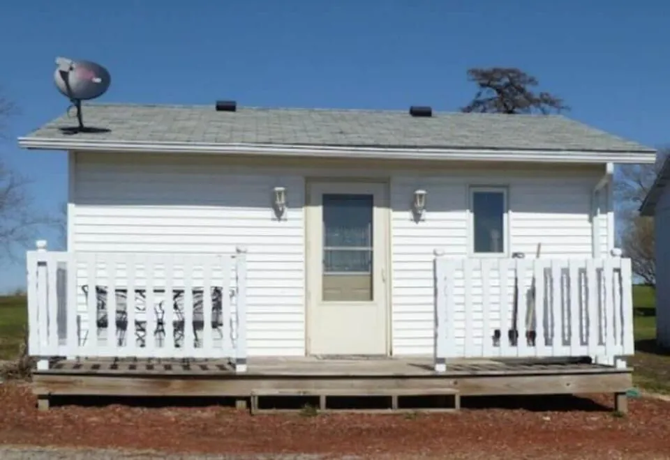 Pembroke Hall