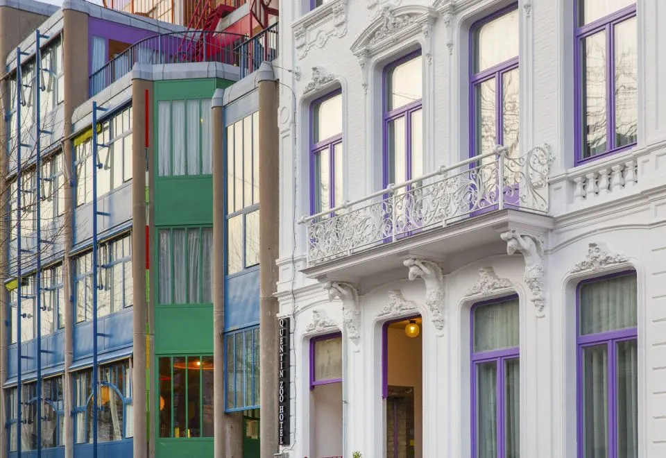 Quentin Zoo Hotel