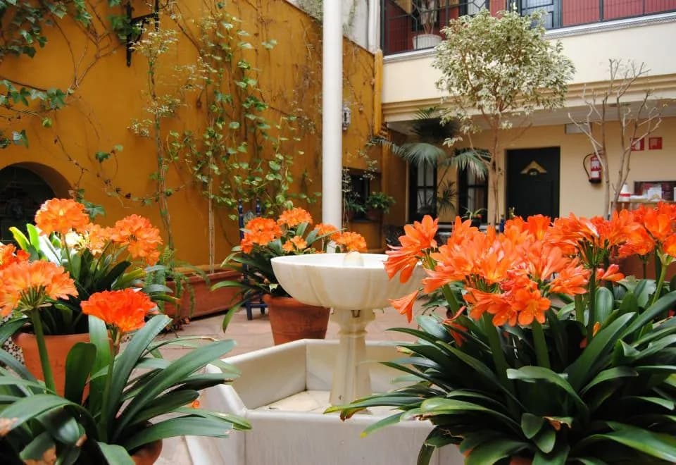 Hotel Cervantes