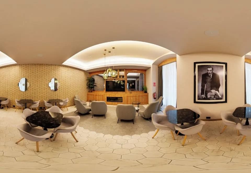 SH Ingles Boutique Hotel