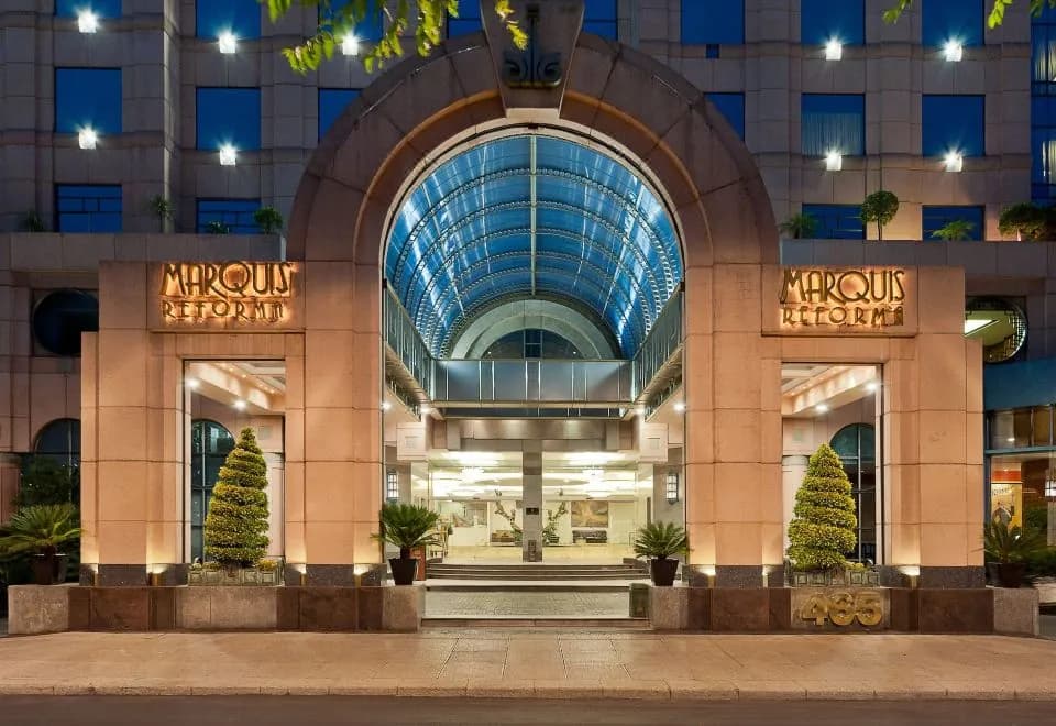 Marquis SkySuites