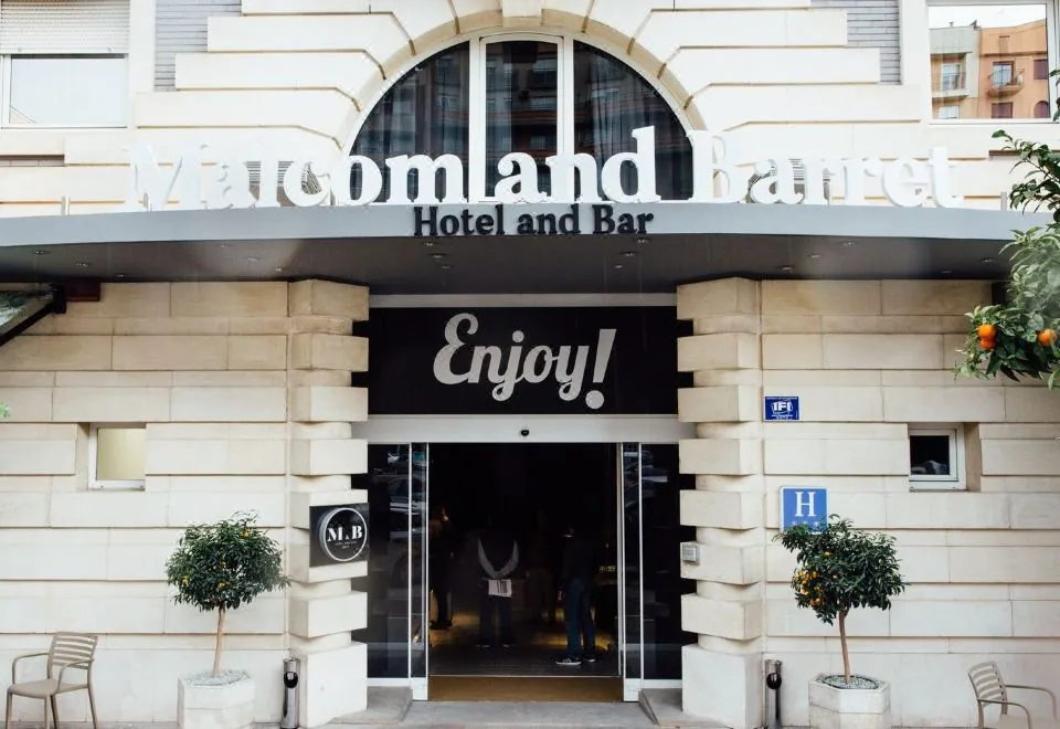 Hotel Malcom and Barret