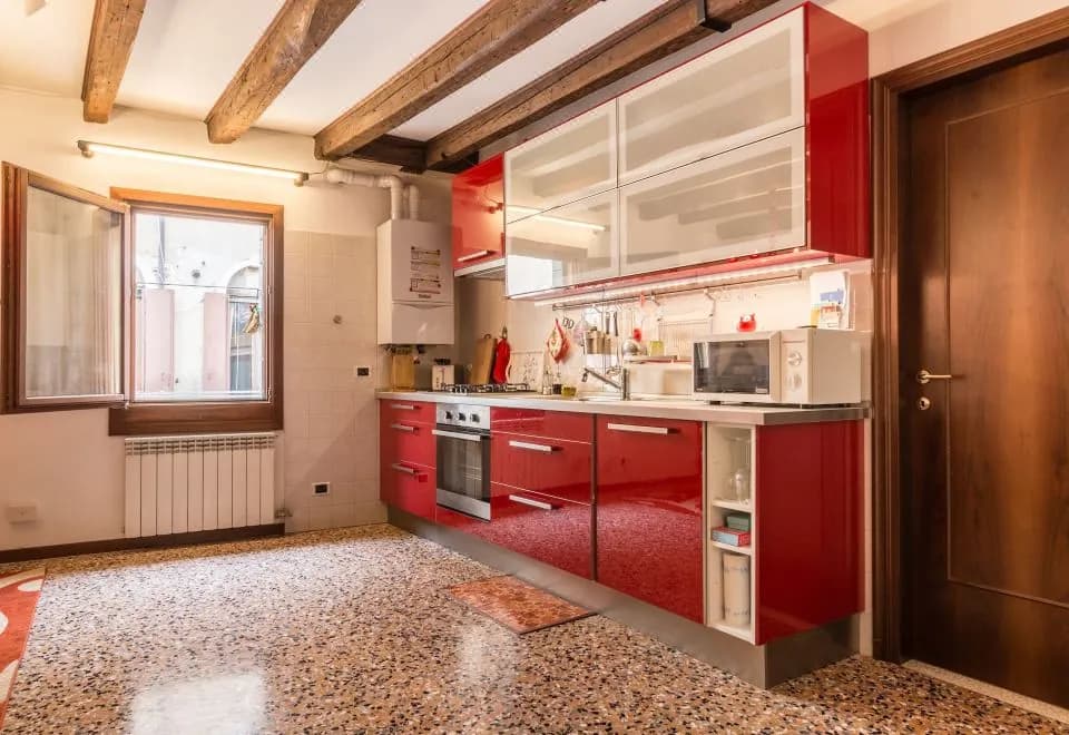 Vivaldi Apartment