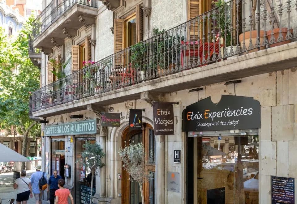 Primavera Hostel